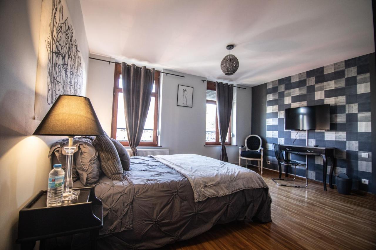 Aux Berges De Sambre Hotel Aulnoye-Aymeries Ngoại thất bức ảnh